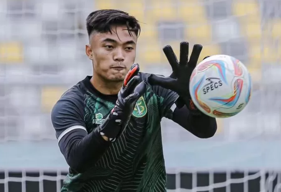 Mengintip Kekayaan Gaji Enardo Ari Seorang Kiper Timnas